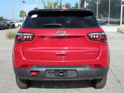 2023 Jeep Compass Trailhawk