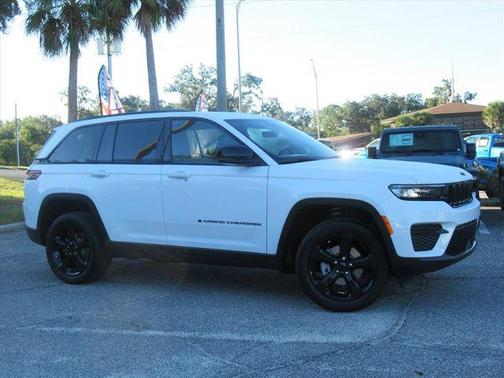 2025 Jeep Grand Cherokee Altitude