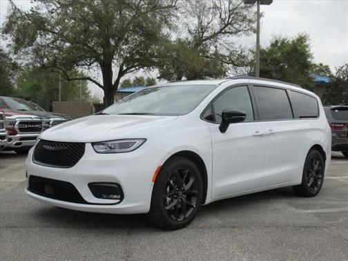 2025 Chrysler Pacifica Limited