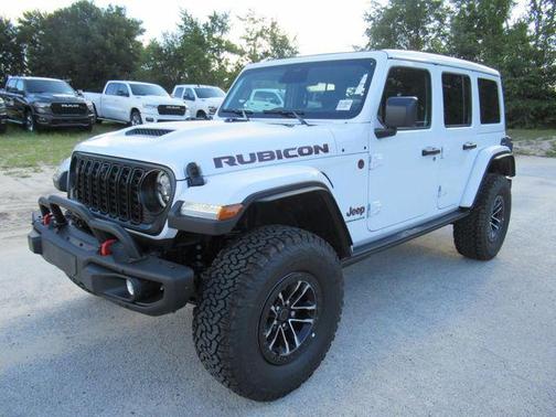 Bright White Clearcoat 2026 Jeep Wrangler Rubicon X