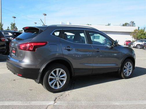 2018 Nissan Rogue Sport SV