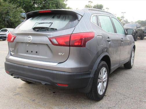 2018 Nissan Rogue Sport SV