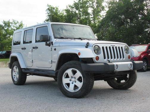 2011 Jeep Wrangler Unlimited Sahara