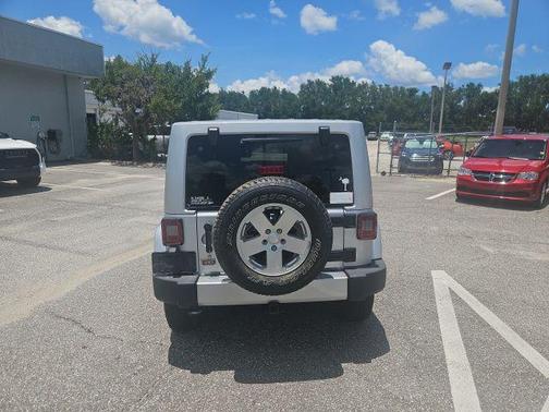2011 Jeep Wrangler Unlimited Sahara