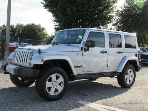 2011 Jeep Wrangler Unlimited Sahara