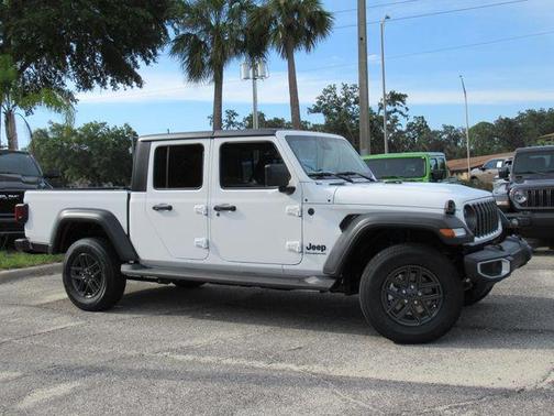2025 Jeep Gladiator Sport S