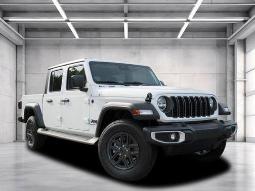 2025 Jeep Gladiator Sport S