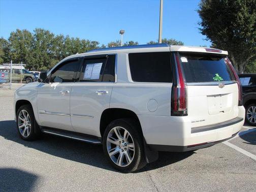2015 Cadillac Escalade Luxury