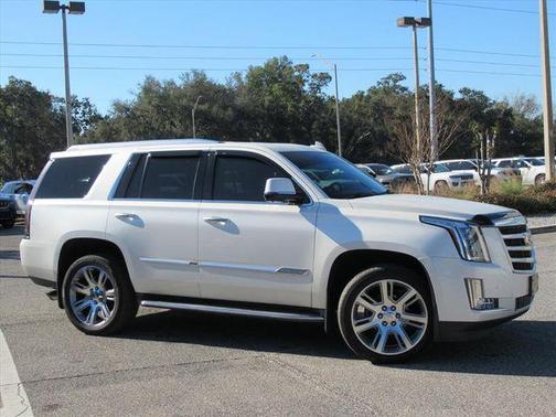 2015 Cadillac Escalade Luxury