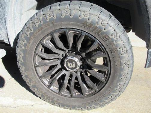 2024 RAM 2500 Laramie Crew Cab 4x4 6'4' Box