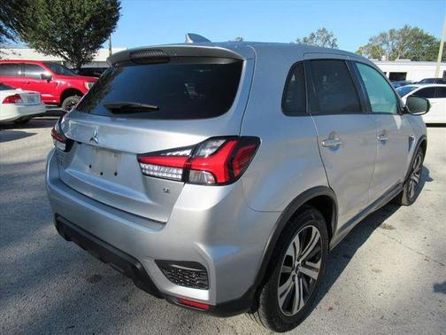 2022 Mitsubishi Outlander Sport SE