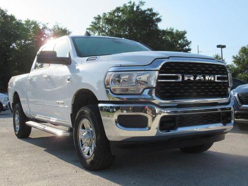 2022 RAM 2500 Big Horn Crew Cab 4x4 6'4' Box