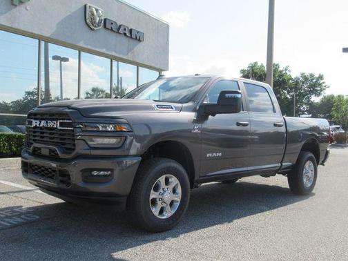 2025 RAM 2500 Big Horn Crew Cab 4x4 6'4' Box