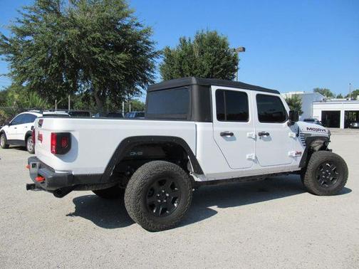 2022 Jeep Gladiator Mojave 4x4