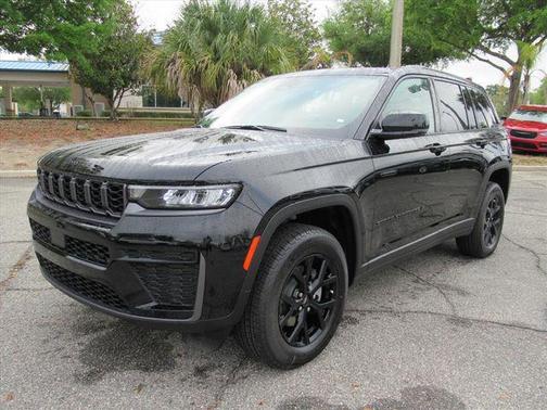 2026 Jeep Grand Cherokee Altitude