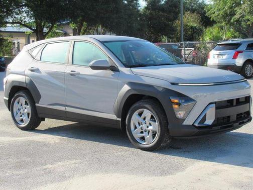 Cyber Gray Metallic 2026 Hyundai KONA SE