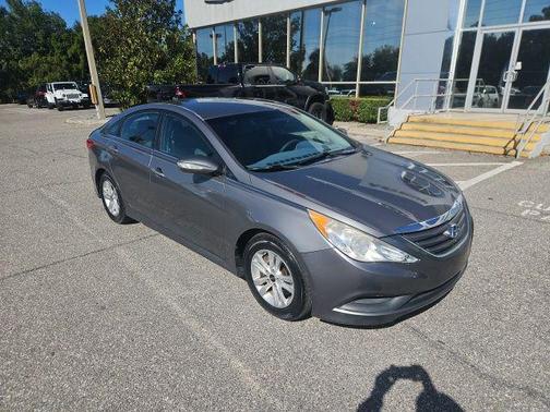 2014 Hyundai SONATA GLS