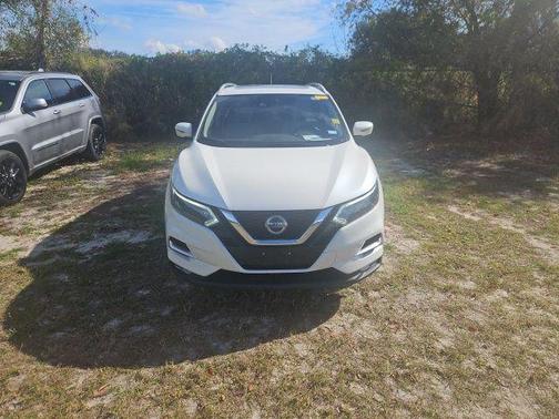 2021 Nissan Rogue Sport SL