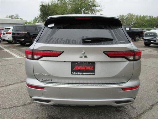 2024 Mitsubishi Outlander SE 2.5 S-AWC