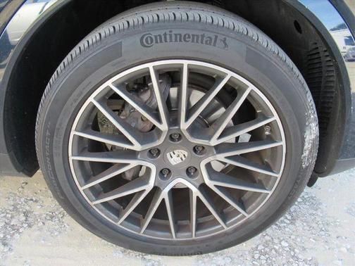 2020 Porsche Cayenne Cayenne