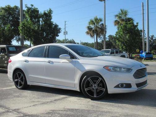 2015 Ford Fusion SE