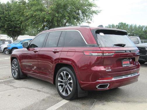 2023 Jeep Grand Cherokee Overland