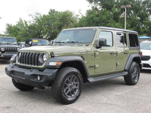 2025 Jeep Wrangler Sport S
