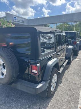 Black Clearcoat 2018 Jeep Wrangler Unlimited Sport