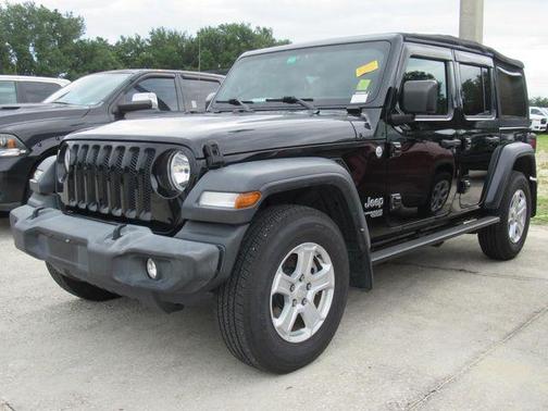 Black Clearcoat 2018 Jeep Wrangler Unlimited Sport