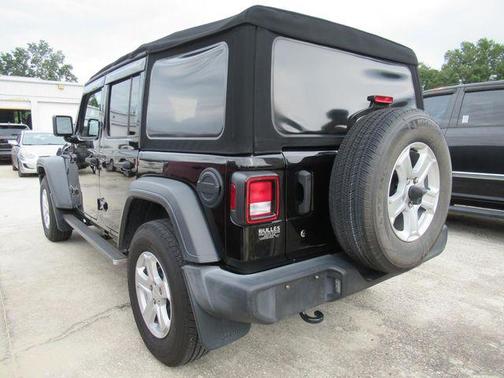 Black Clearcoat 2018 Jeep Wrangler Unlimited Sport