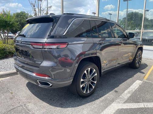 2023 Jeep Grand Cherokee Overland