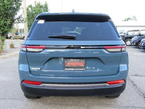 Steel Blue 2026 Jeep Grand Cherokee Limited