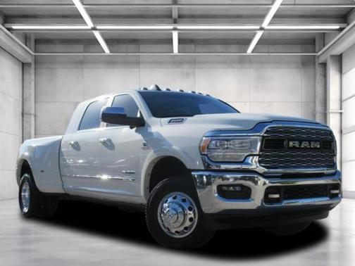 2022 RAM 3500 Limited Mega Cab 4x4 6'4' Box