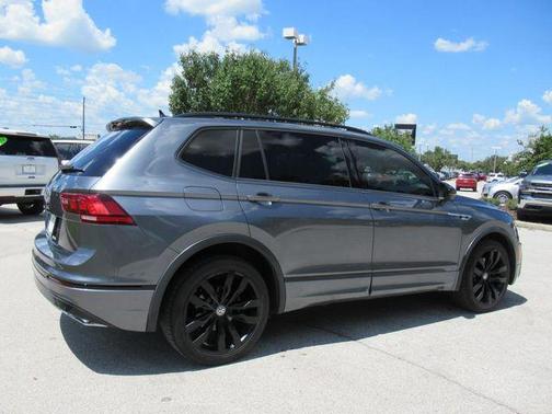 2021 Volkswagen Tiguan 2.0T SE R-Line Black