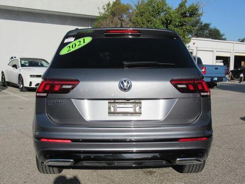 2021 Volkswagen Tiguan 2.0T SE R-Line Black
