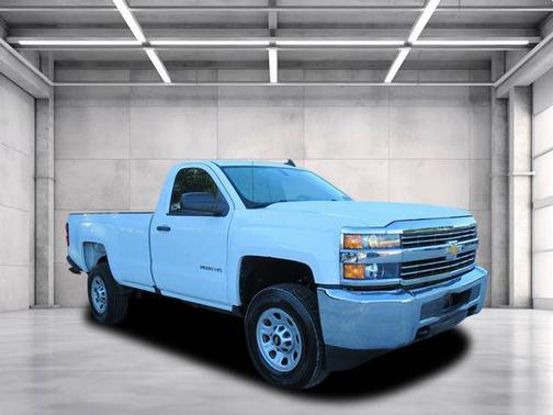 Summit White 2018 Chevrolet Silverado 2500 WT