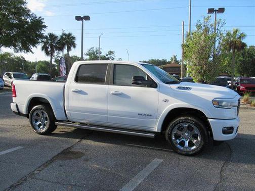 Bright White Clearcoat 2026 RAM 1500 Big Horn/Lone Star