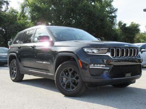 2023 Jeep Grand Cherokee Limited X