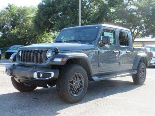 2025 Jeep Gladiator Sport S