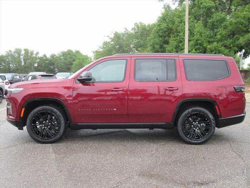 Velvet Red Pearlcoat 2026 Jeep Grand Wagoneer Limited Reserve 4x4