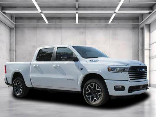 Bright White Clearcoat 2026 RAM 1500 Laramie