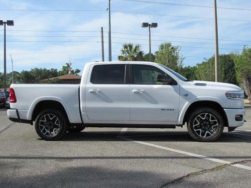 Bright White Clearcoat 2026 RAM 1500 Laramie