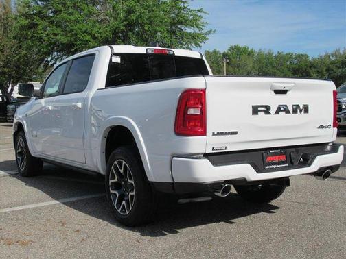 Bright White Clearcoat 2026 RAM 1500 Laramie