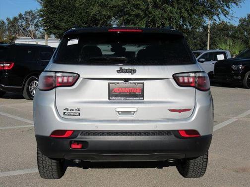 2026 Jeep Compass Trailhawk