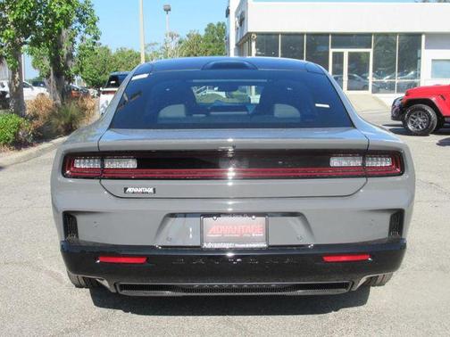 2025 Dodge Charger Daytona R/T