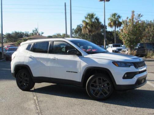 2026 Jeep Compass Latitude Altitude