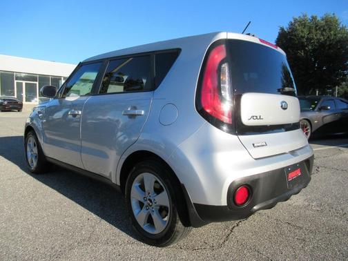 Bright Silver 2017 Kia Soul Base