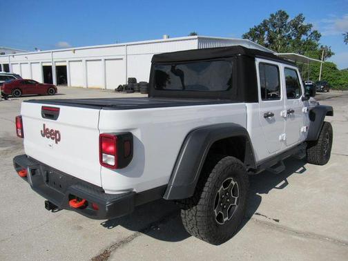Bright White Clearcoat 2022 Jeep Gladiator Mojave 4x4