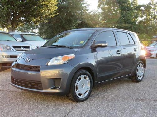 2014 Scion xD Base