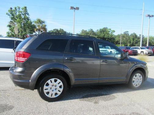 2017 Dodge Journey SE
